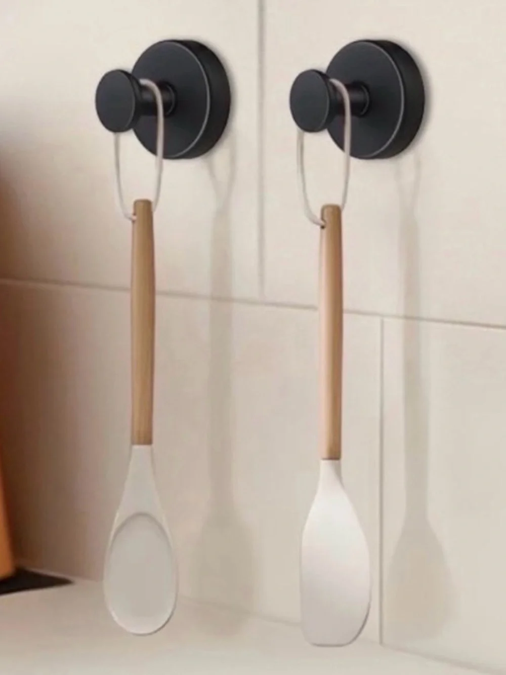 💞 New Black Anti-Rust Suction Wall Hook for Bath